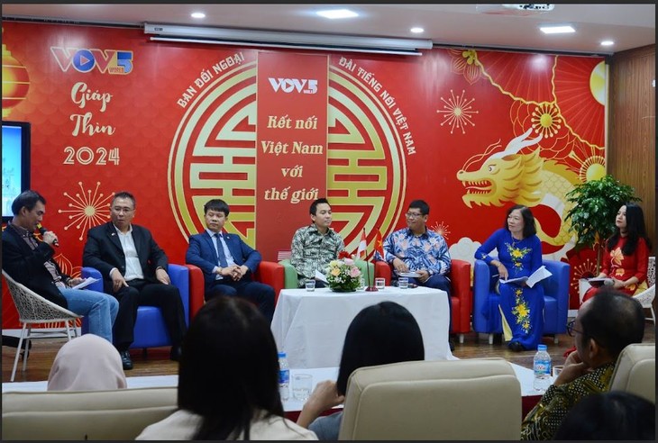 Talkshow VOV-VOI: Refleksi Enam Puluh Sembilan Tahun Hubungan Diplomatik Indonesia – Vietnam