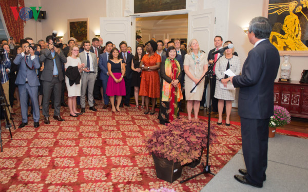 Conmemoran la Fiesta Nacional de Vietnam en Estados Unidos