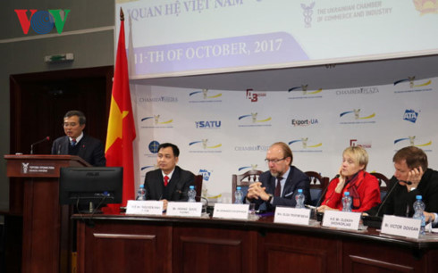 Vietnam y Ucrania con vistas a su cooperación económica más avanzada