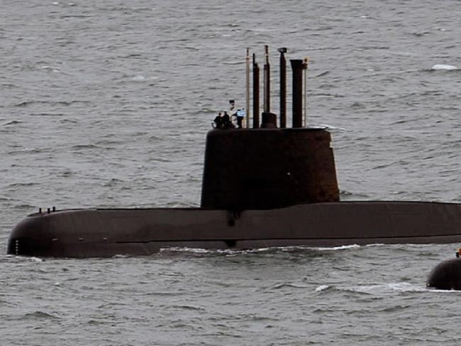 Argentina da por muertos a tripulantes de submarino desaparecido