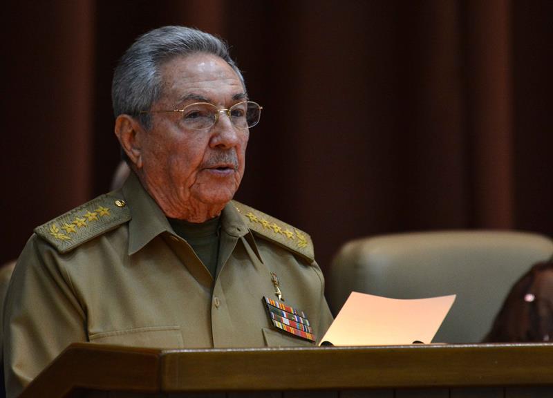 Raúl Castro recibe a legisladores estadounidenses