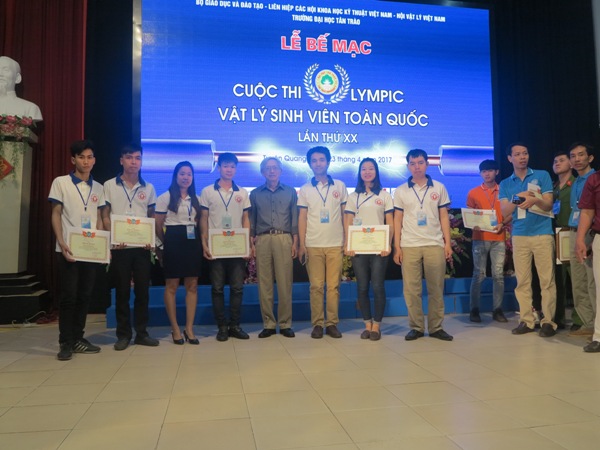 Olimpiada Nacional de Física alienta a jóvenes talentos vietnamitas