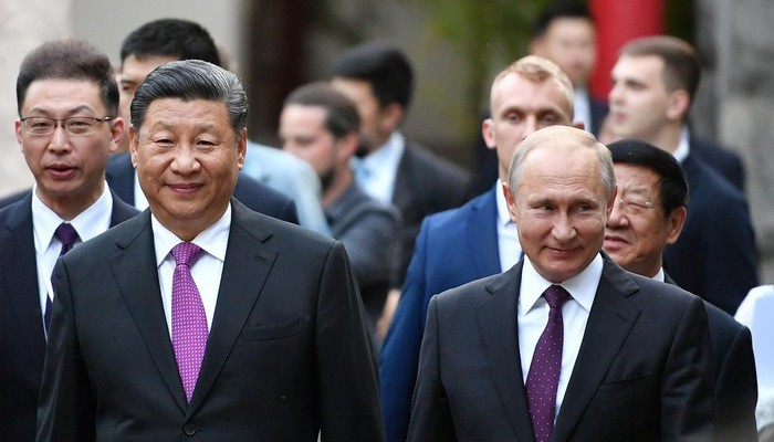 Líderes de Rusia y China acuerdan elevar vínculos a asociación estratégica integral