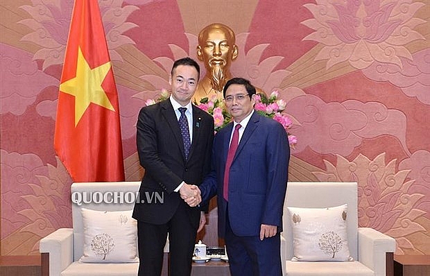 Vietnam interesado en estrechar cooperación con Japón