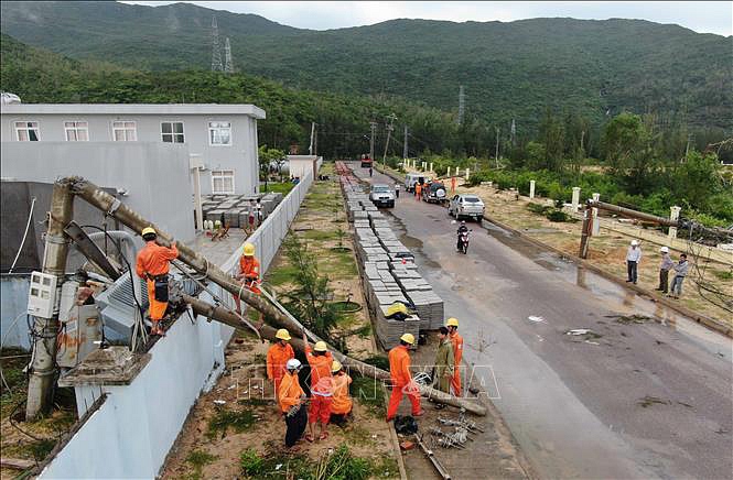 Localidades centrales de Vietnam enfrentan el tifón Matmo