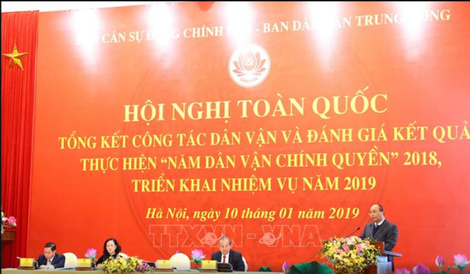 Revisan el trabajo de movilización de masas en órganos públicos vietnamitas en 2019
