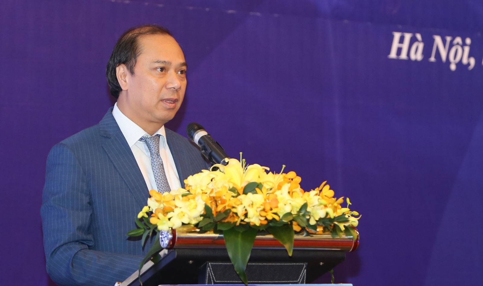 Vietnam prioriza consolidar comercio e inversión de la Asean