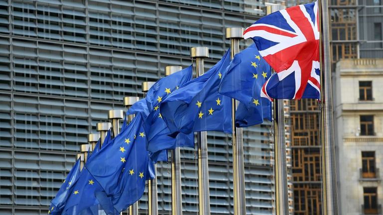 Parlamento Europeo ratifica el acuerdo de Brexit