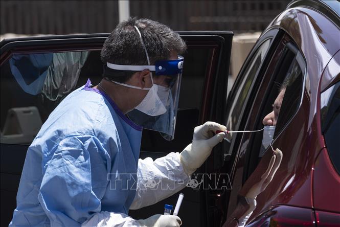 Número de contagios de covid-19 reportados en el mundo supera los 8,5 millones