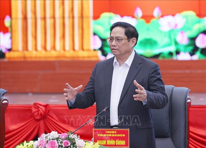 Jefe de Gobierno orienta el desarrollo de Hai Phong