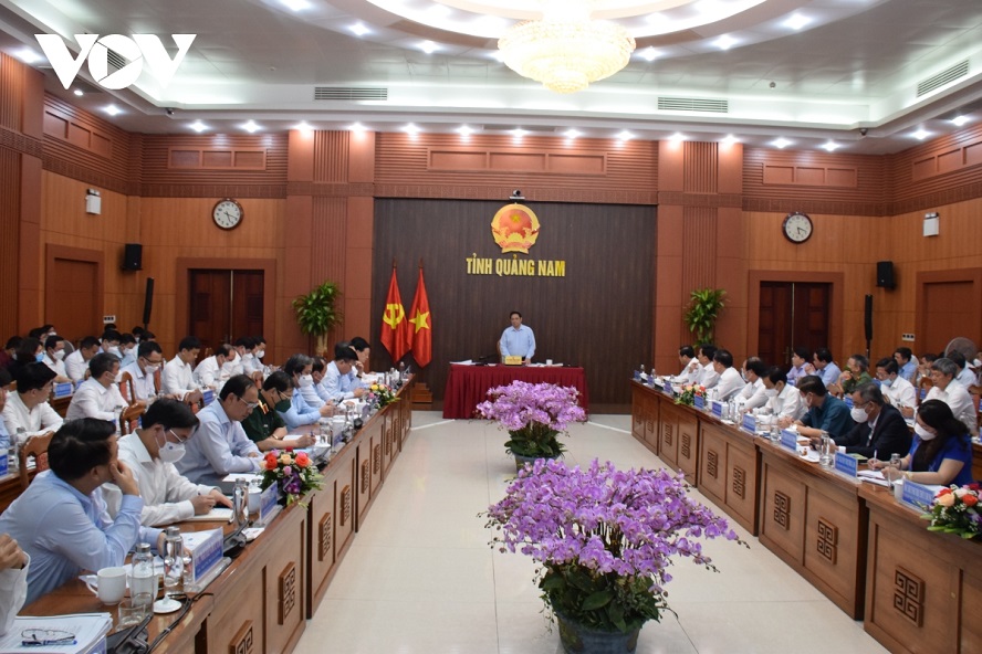 El jefe de Gobierno orienta el desarrollo de Quang Nam