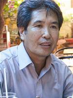 ベトナム作家ミンチェンさんの創作事業