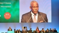 チュン財務次官、IFAD総裁と会合