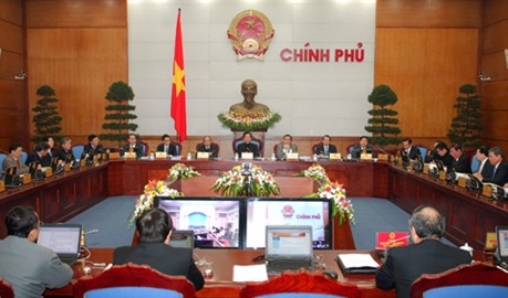 2013年の政府の活動