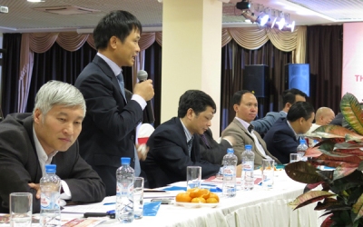 「ロシア駐在ベトナム実業家に対する試練と対策」シンポジウム