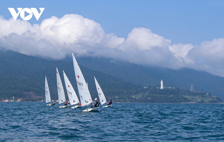 Les voiles blanches à Da Nang