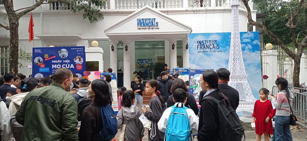 Les portes sont ouvertes aux nouvelles offres à l’Institut français du Vietnam