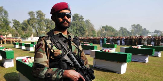 Le Pakistan décide de reconsidérer tous ses accords avec Washington et l'OTAN