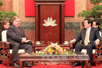 Le Président vietnamien reçoit le Président de l'Audit d'Etat de la Russie