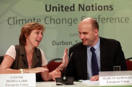 Climat: adoption à Durban d'un accord contre le réchauffement climatique