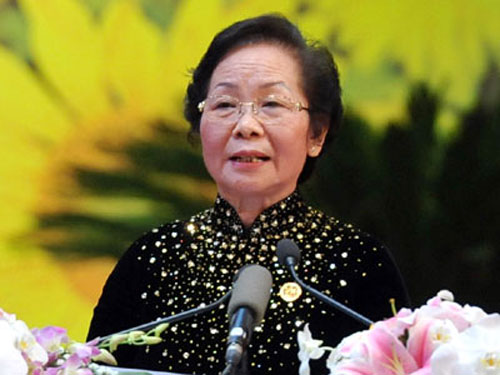 Nguyen Thi Doan rencontre 100 jeunes intellectuels exemplaires