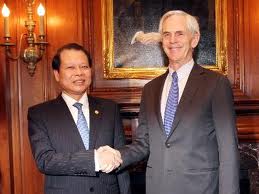 Deputi PM Vu Van Ninh melakukan kunjungan kerja di Amerika Serikat