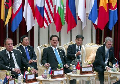 Vietnam memberikan sumbangan untuk memperkuat peranan ASEAN