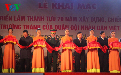 Rencana dan aktivitas-aktivitas memperingati ultah ke-70 Hari Berdirinya Tentara Rakyat Vietnam tahun 2014