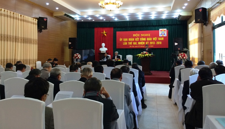 Konferensi evaluasi gerakan kompetisi patriotik dari umat Katolik tahun 2014