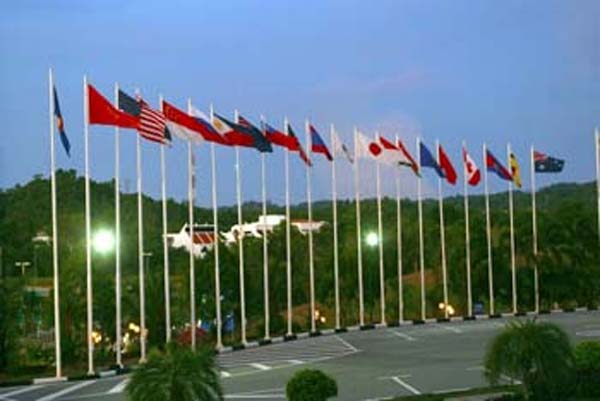 Ekonomi Asia-Pasifik bisa merosot karena defisit dan kenaikan harga bahan pangan