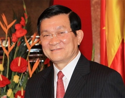 Wartawan Radio Suara Vietnam mewawancarai Presiden Truong Tan Sang