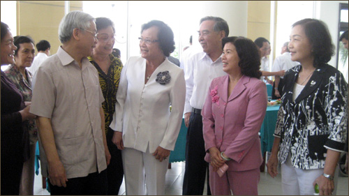 Sekjen Vietnam Nguyen Phu Trong menghadiri Pertemuan para pemimpin tinggi partai Komunis