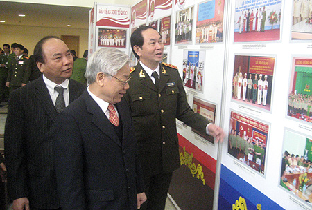 KPV-Generalsekretär würdigt die Rolle der vietnamesischen Polizei