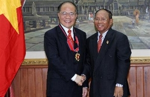 Kambodschas Parlamentspräsident besucht Vietnam