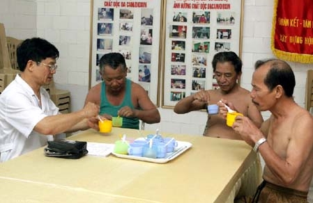 300 Agent-Orange-Opfer werden entgiftet