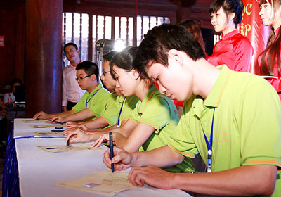 Seminar „Prüfungsbeste in der Neugestaltung ländlicher Räume“ in Hanoi