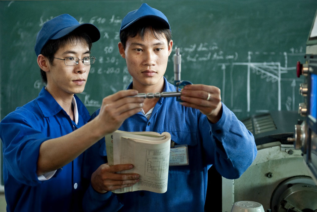 Deutschland hilft Vietnam bei Berufsausbildung