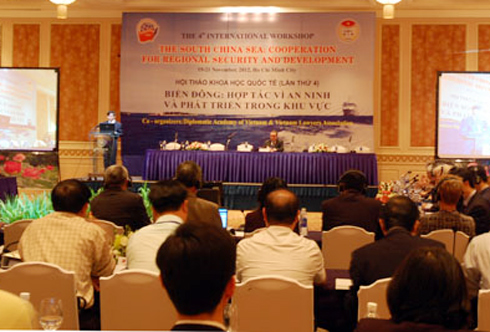 Streitigkeiten um Ostmeer sollen friedlich gelöst werden