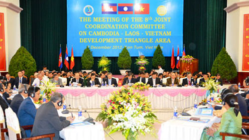 Konferenz des Entwicklungsdreiecks Kambodscha-Laos-Vietnam