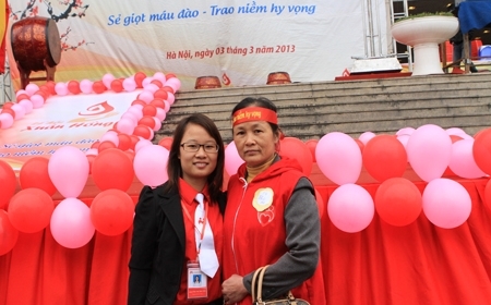 Fest des Roten Frühlings zur Blutspende