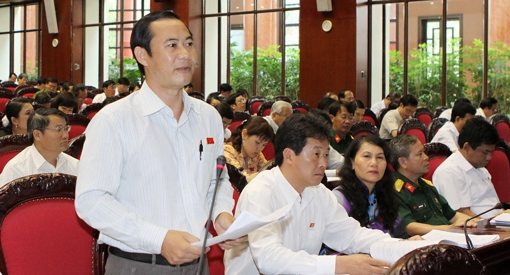 Demokratie und Intellekt zur Verfassungsänderung einsetzen