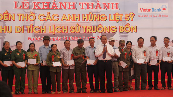 Tempel zur Ehrung gefallener jugendlicher Freiwilliger eingeweiht