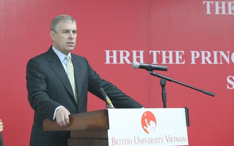 Prinz Andrew, Duke of York besucht Vietnam