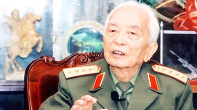 Das Leben des Generals Vo Nguyen Giap durch Fotos