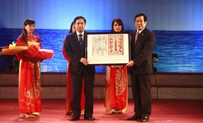 Ausstellung “Hoang Sa, Truong Sa von Vietnam und die historischen Beweise"