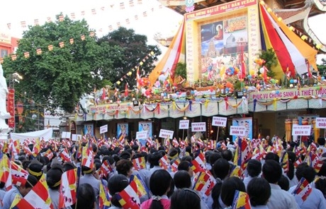 Feierlichkeit zum Geburtstag Buddhas: Appell an Buddhisten zur Verteidigung der Meereshoheit