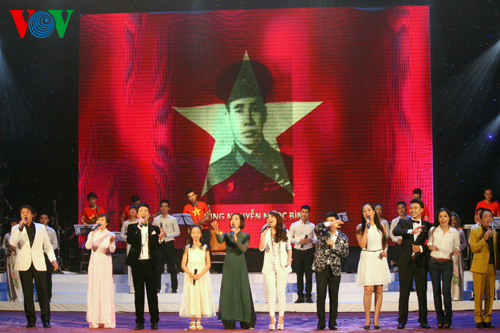 Vietnams Komponistenverband orientiert sich nach Meer und Inseln