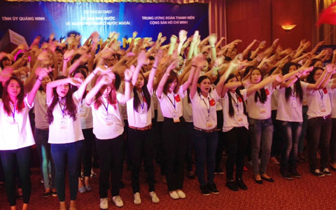 Sommercamp Vietnam 2014 mit dem Thema „Meer und Inseln meiner Heimat“ eröffnet