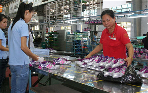 Ständiger Parlamentsausschuss gibt Meinungen zum Entwurf des geänderten Sozialversicherungsgesetzes
