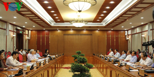 Weiterhin die Marktwirtschaft mit sozialistischer Orientierung ausbauen